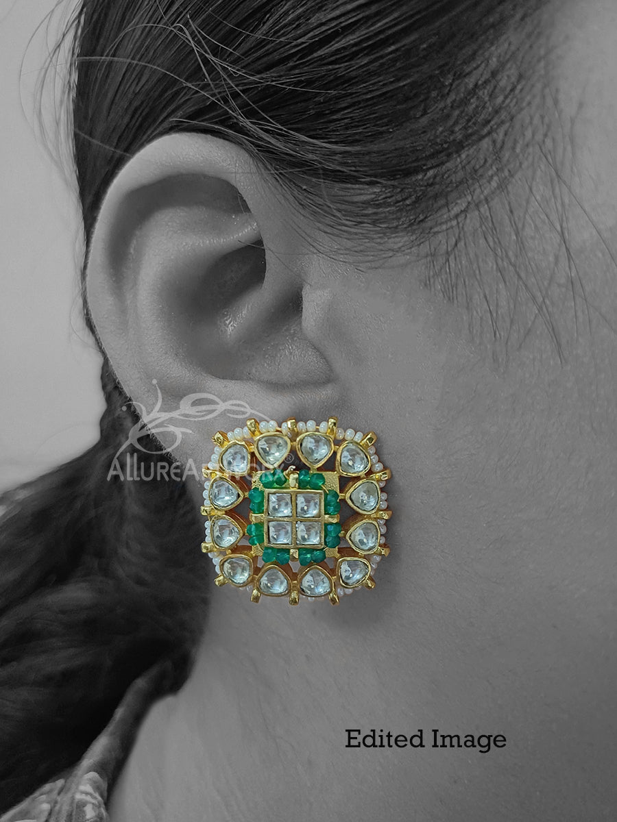 Kundan Tops